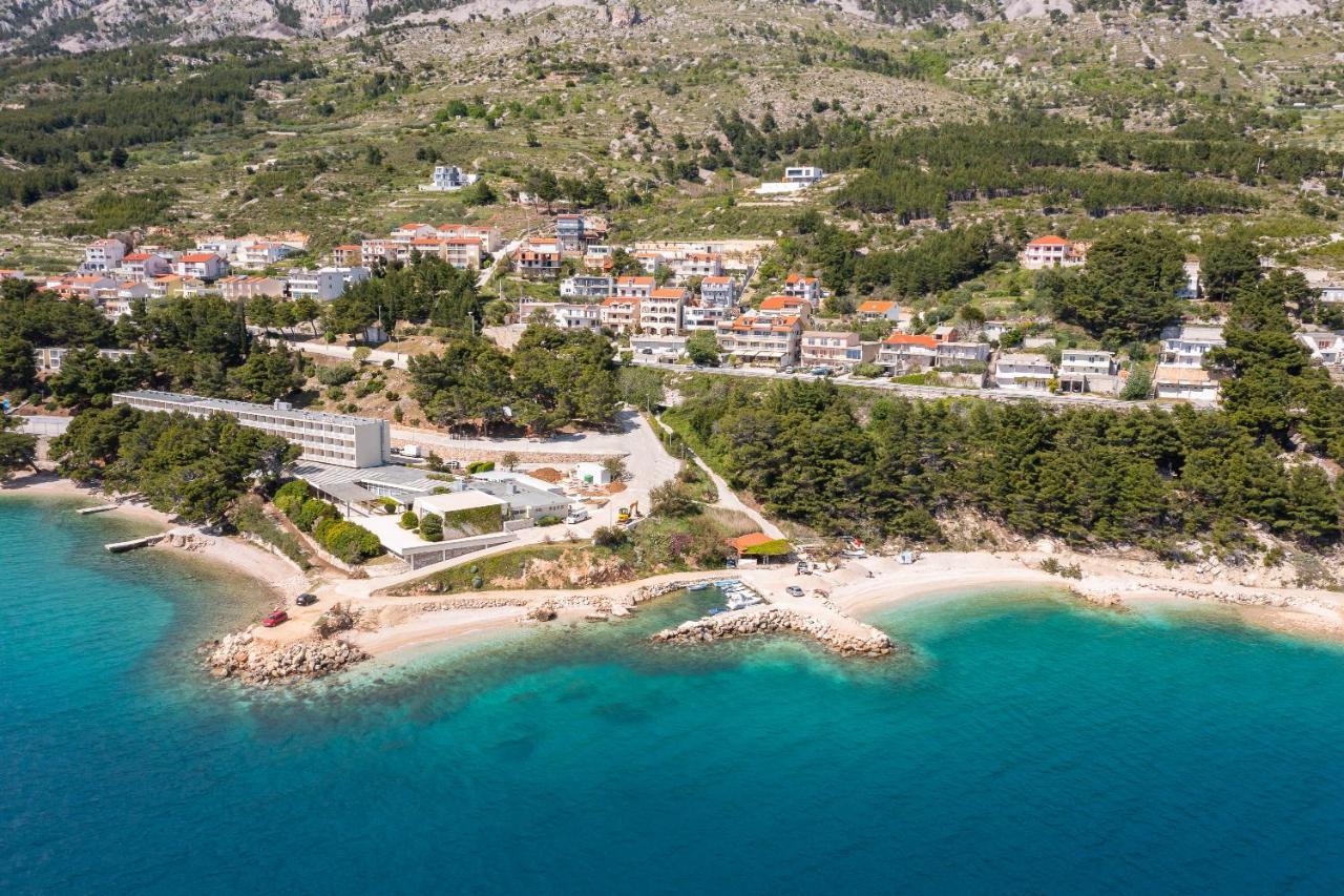 Beachfront Xxl - 2 Apartments Together - Lokva Rogoznica Luaran gambar